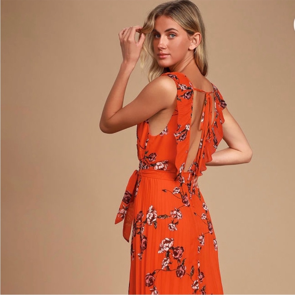 Lulus Red Orange Pleated Chiffon maxi dress
